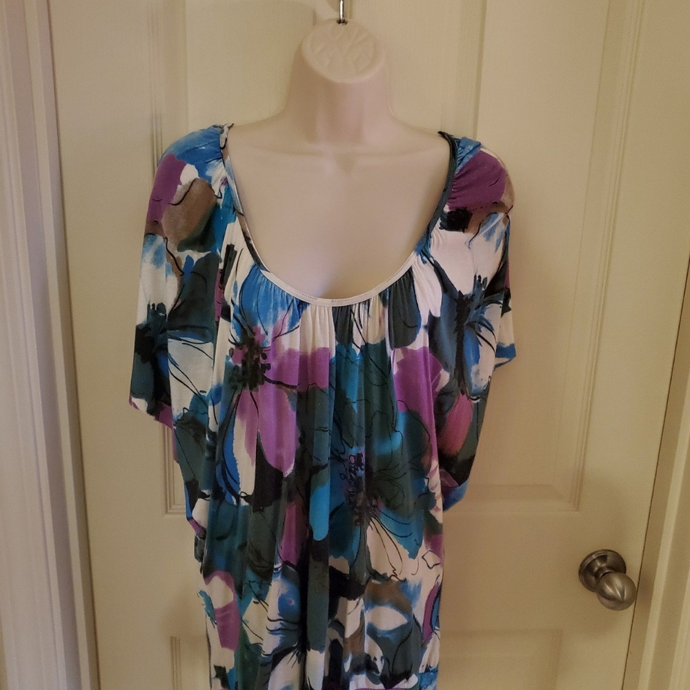 Matty M size M tunic